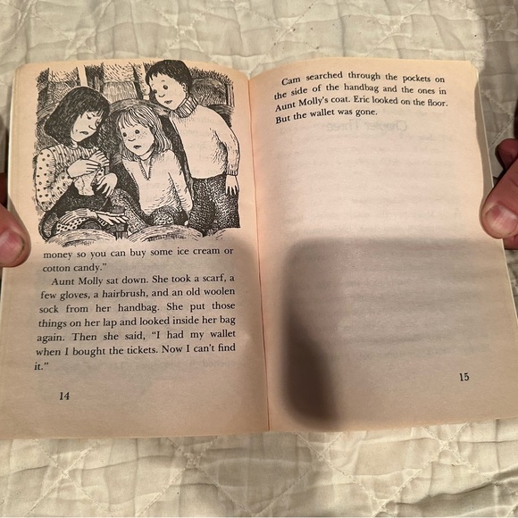 Cam Jansen and the mystery of the circus clown - Picture 4 of 8